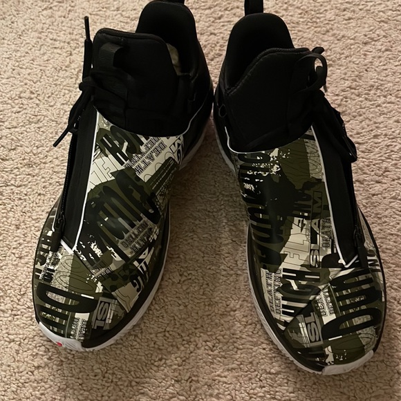 Jordan jumpman hustle Black infrared  23 olive canvas - Picture 6 of 15